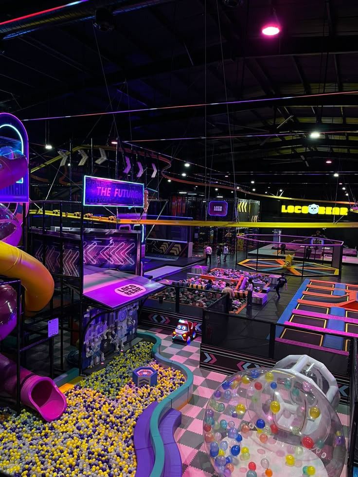 Trampoline Arena